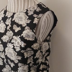 Boxy metallic blouse